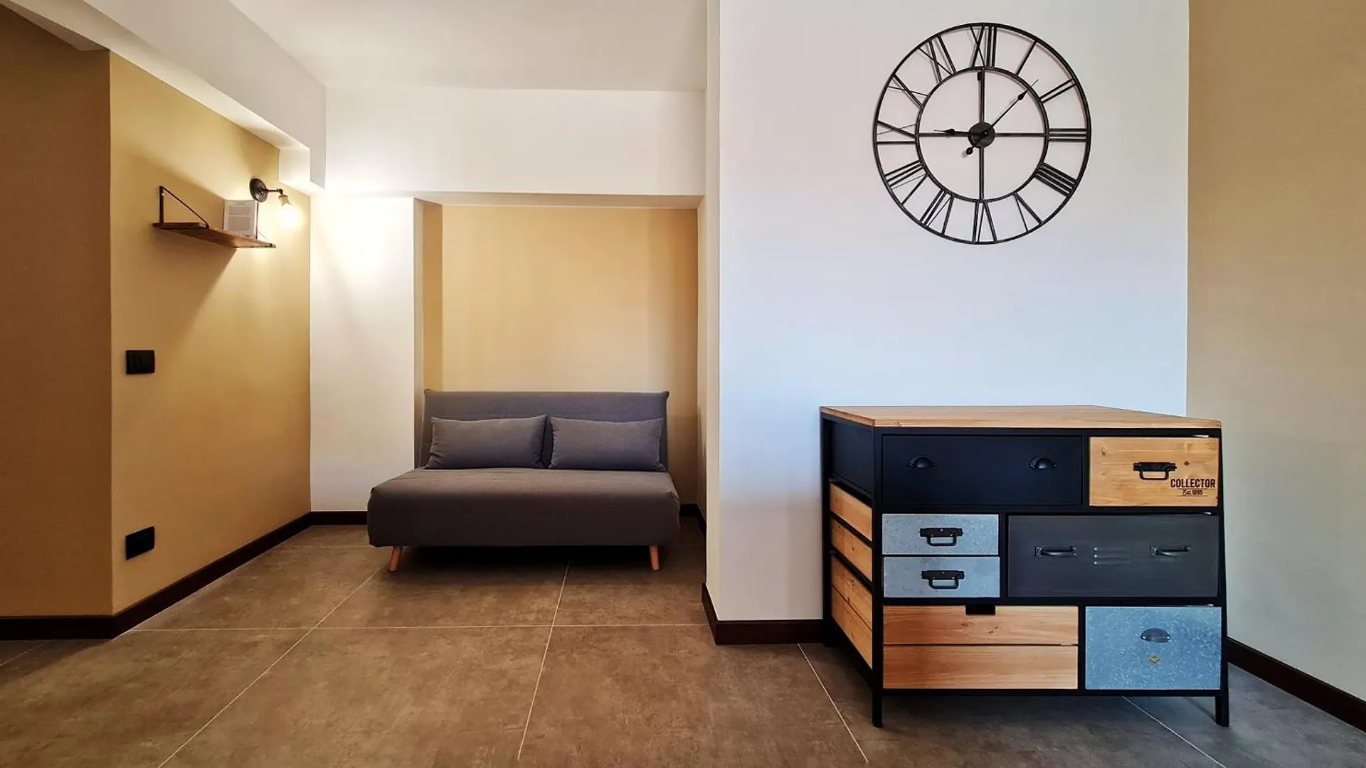 Apartment The Blue Ad Red Rooms Bagheria